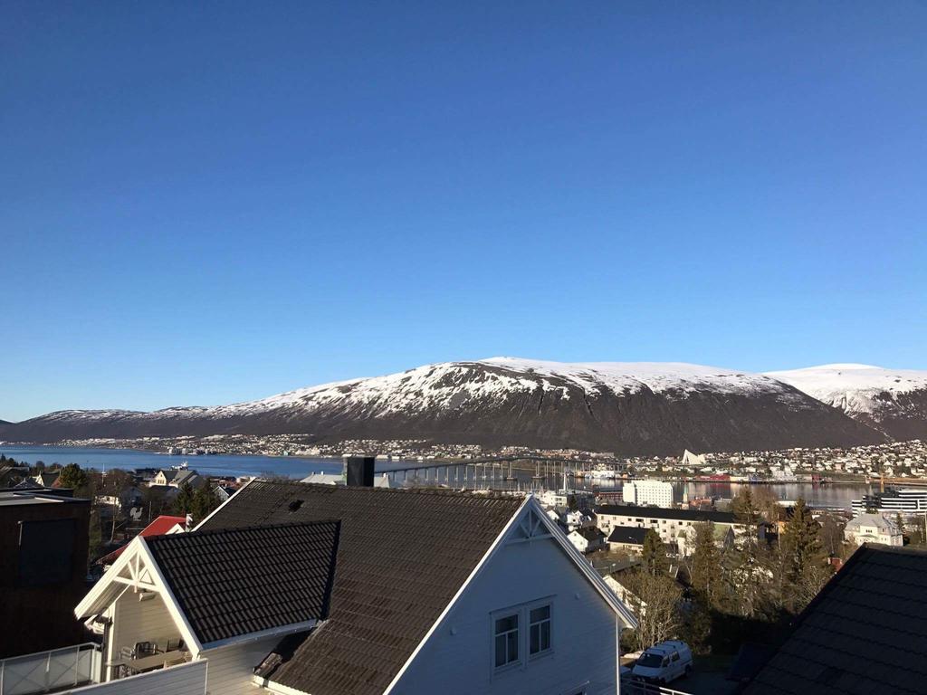 Bramy Apartments The Bucks Villa Tromsø Esterno foto